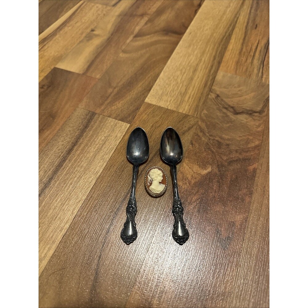 100% Silver P Wallace Spoons Set Of 2 With Extra Greek Pendent